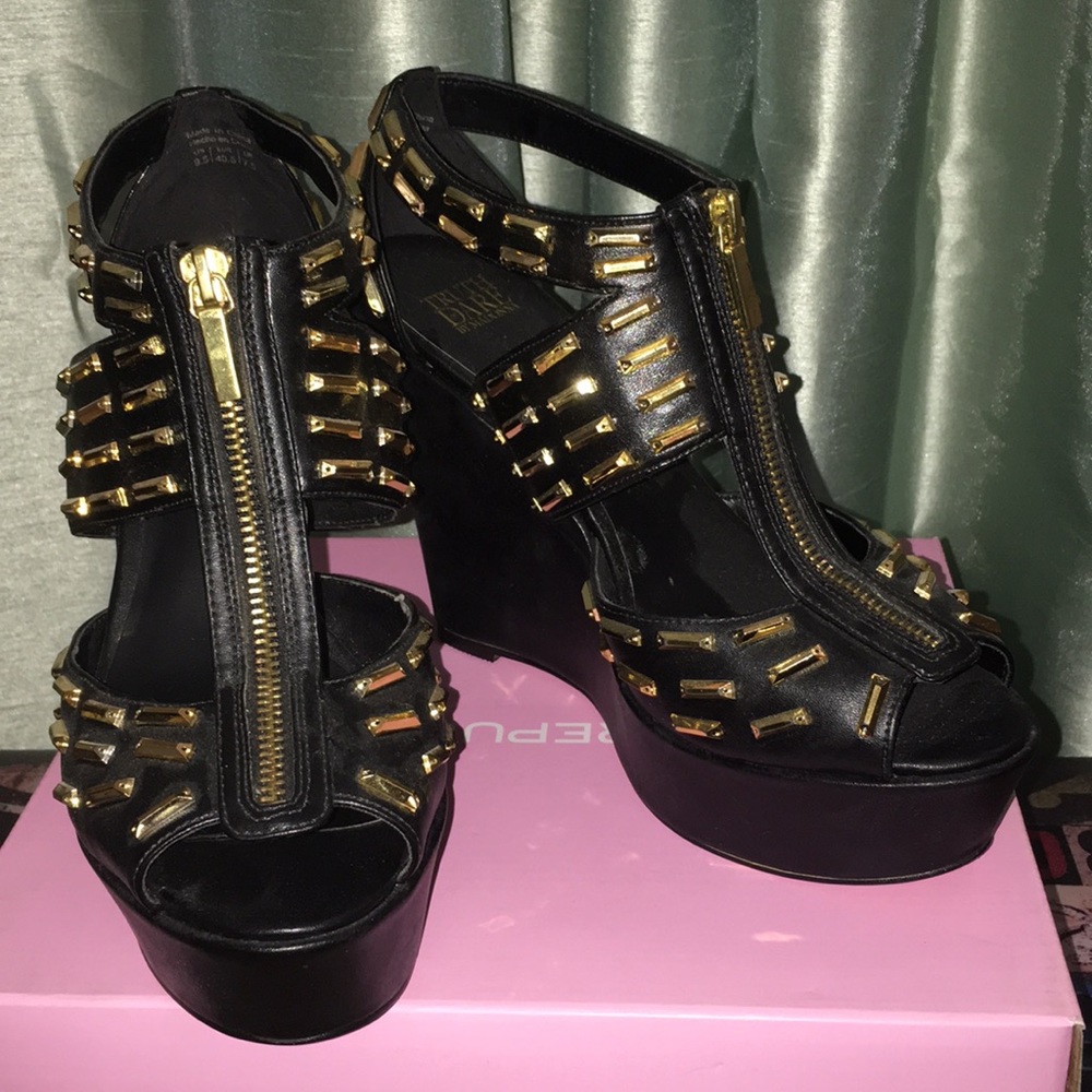 Madonna Truth or Dare wedges